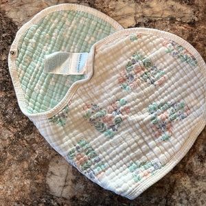 aden + anais burpy bib